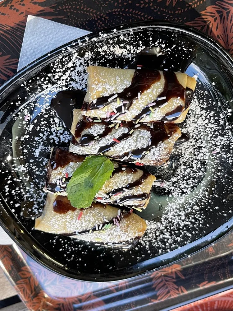 Nems Banane Au Chocolat Chaud